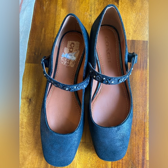 EUC Coach Mary Jane Floral Embellished Anthracite Leather Flat - Picture 4 of 7